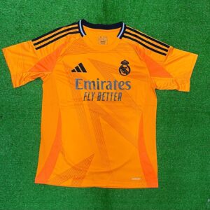 REAL MADRID AWAY 24/25
(Fan version)
