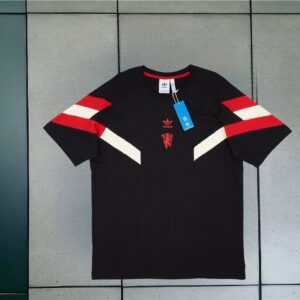 MANCHESTER UNITED X CLASSIC COLLECTION JERSEY